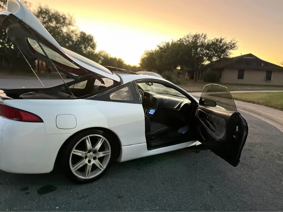 1999 Mitsubishi Eclipse 2nd Gen - Image 8 of 12