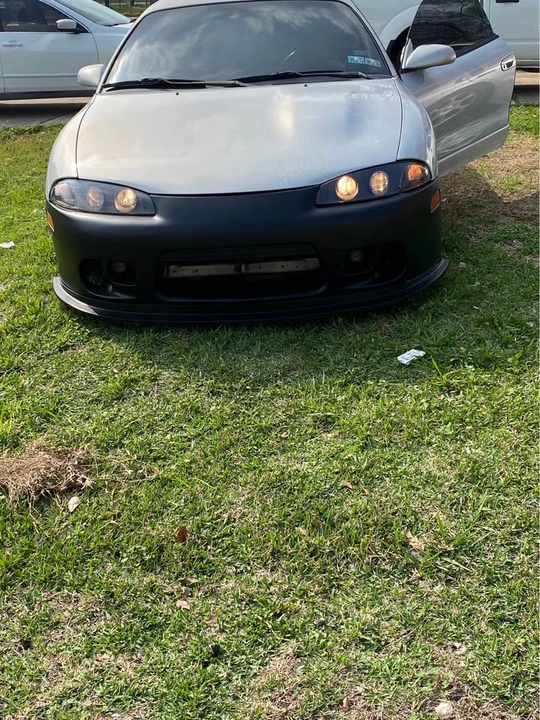 1999 Mitsubishi Eclipse 2nd Gen - Image 2 of 8