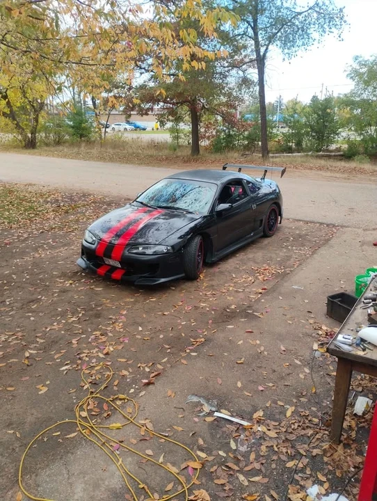 1999 Mitsubishi Eclipse 2nd Gen - Image 5 of 17