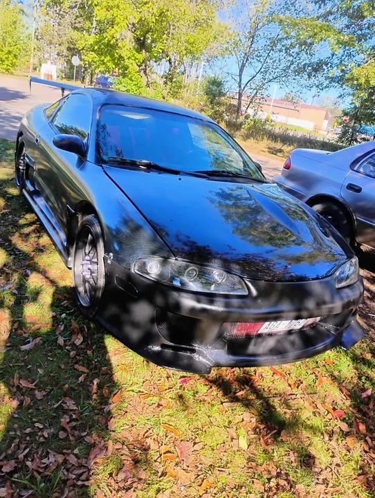 1999 Mitsubishi Eclipse 2nd Gen - Image 13 of 17
