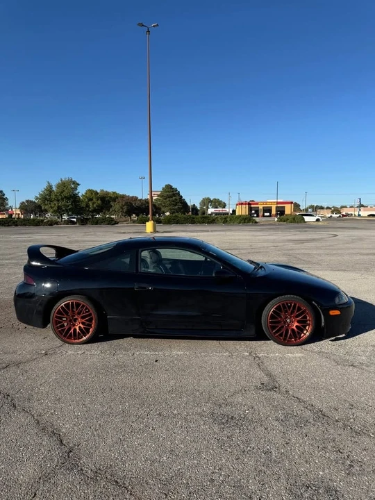 1999 Mitsubishi Eclipse 2nd Gen - Image 2 of 13