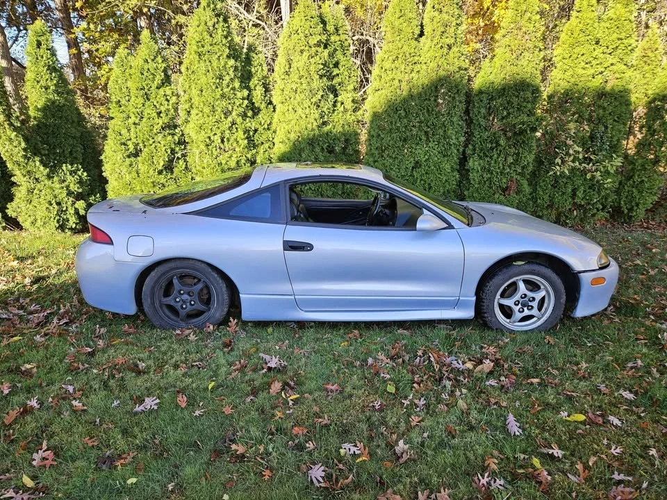 1999 Mitsubishi Eclipse 2nd Gen - Image 2 of 17