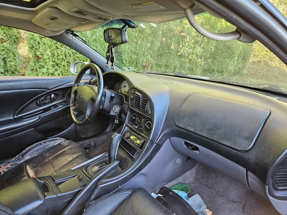 1999 Mitsubishi Eclipse 2nd Gen - Image 12 of 17