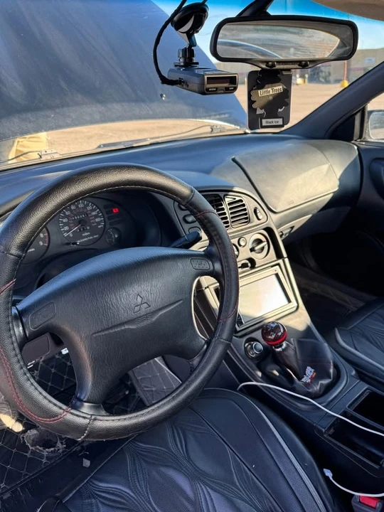 1999 Mitsubishi Eclipse 2nd Gen - Image 8 of 13