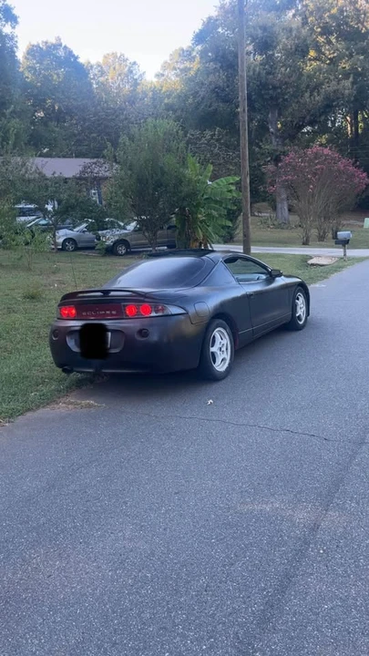 1999 Mitsubishi Eclipse 2nd Gen - Image 4 of 4