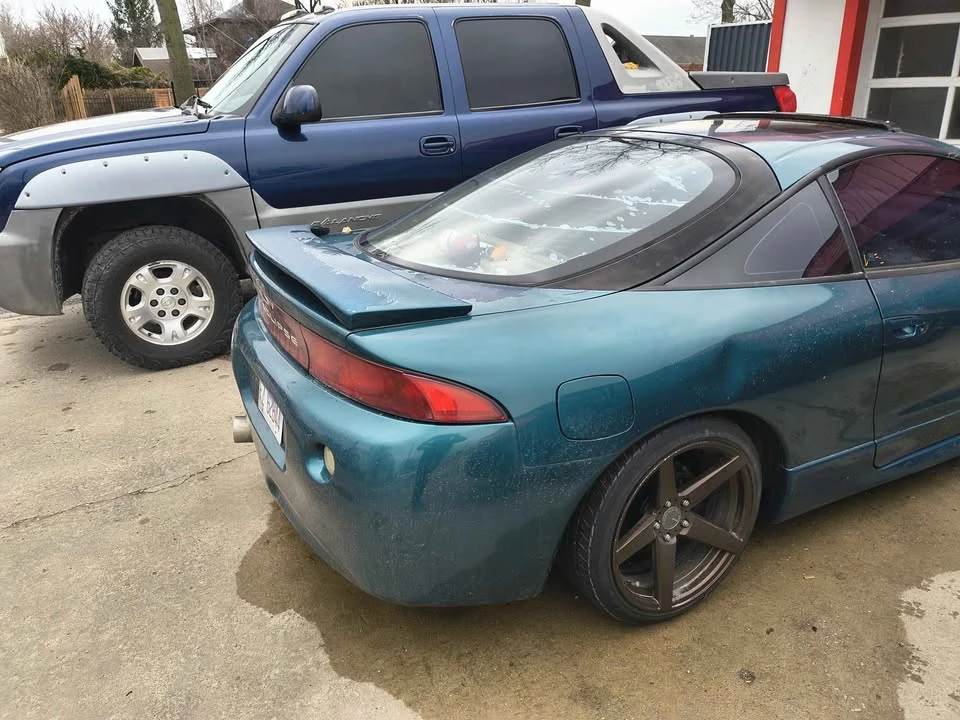 1999 Mitsubishi Eclipse 2nd Gen - Image 2 of 11