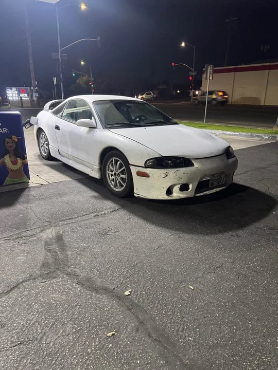 1999 Mitsubishi Eclipse 2nd Gen - Image 6 of 8
