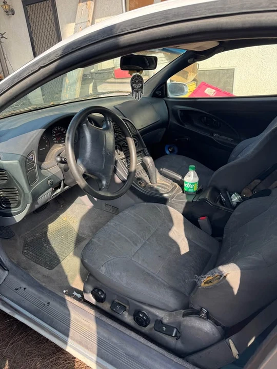 1999 Mitsubishi Eclipse 2nd Gen - Image 4 of 8