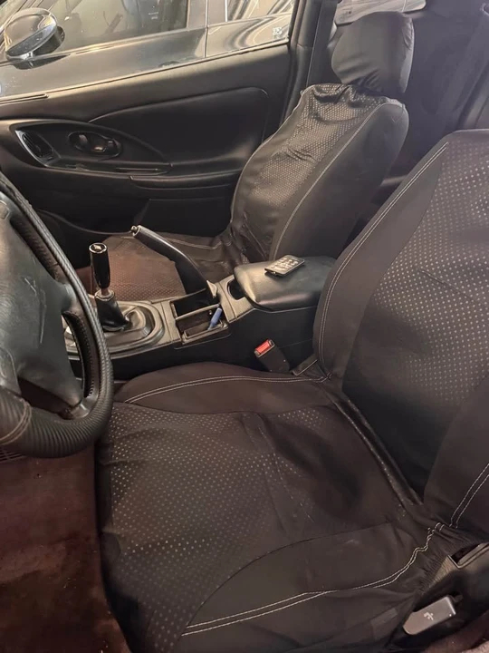 1999 Mitsubishi Eclipse 2nd Gen - Image 13 of 20