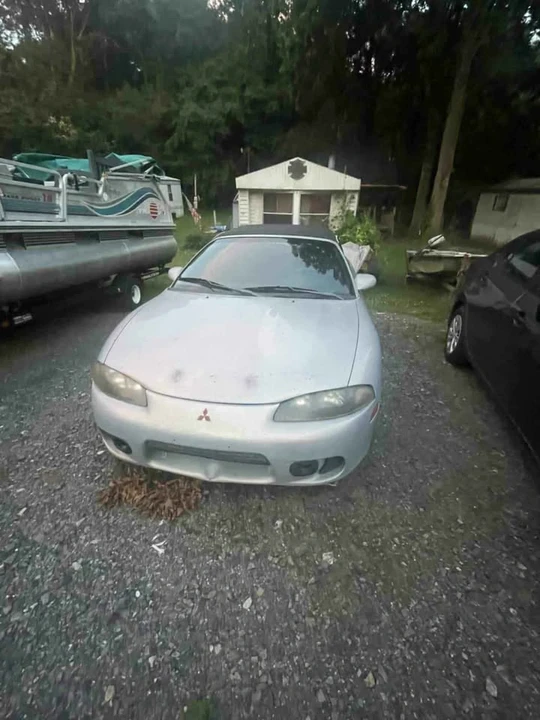 1999 Mitsubishi Eclipse 2nd Gen - Image 2 of 7