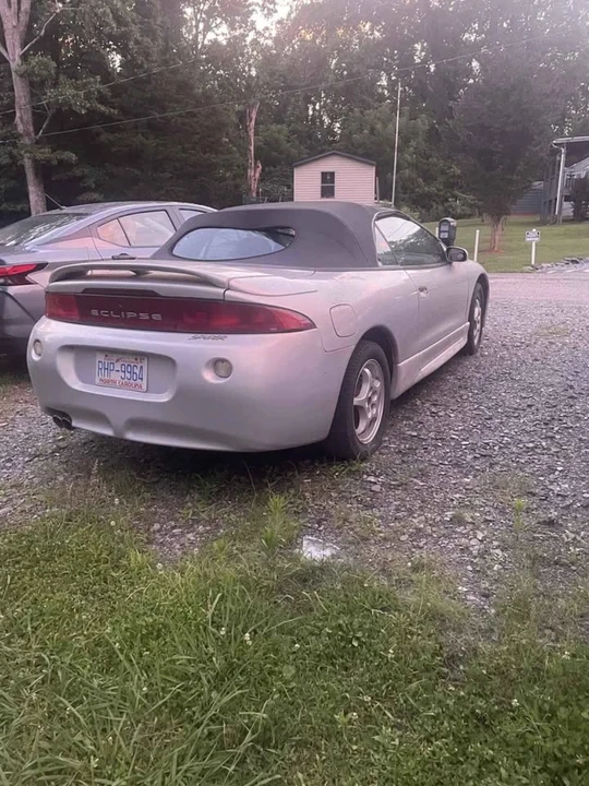 1999 Mitsubishi Eclipse 2nd Gen - Image 5 of 7