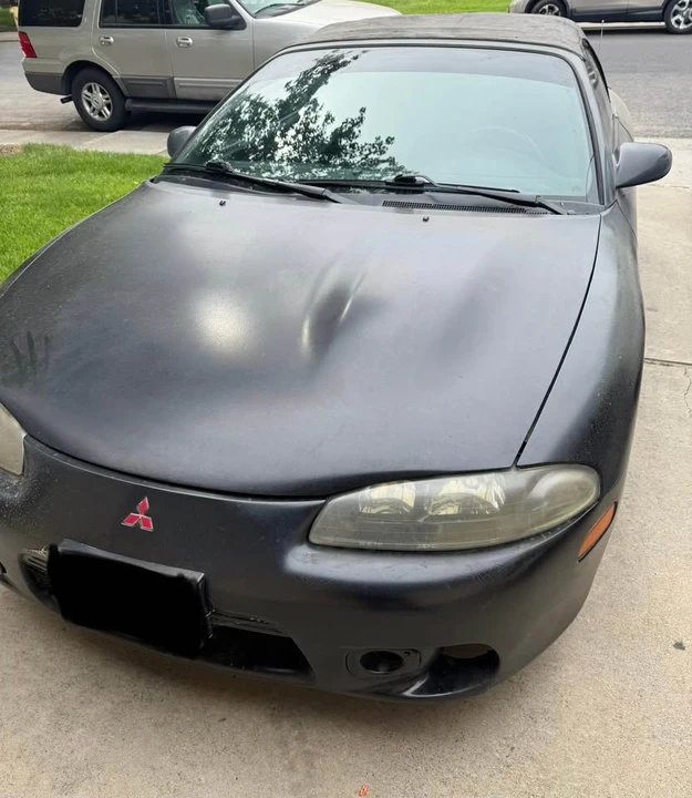 1999 Mitsubishi Eclipse 2nd Gen - Image 2 of 8