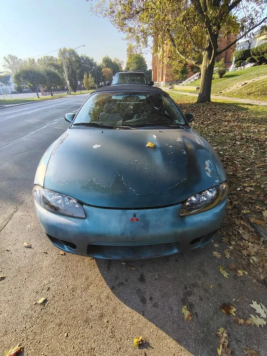1999 Mitsubishi Eclipse 2nd Gen - Image 3 of 4