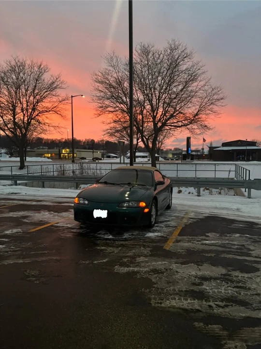 1999 Mitsubishi Eclipse 2nd Gen - Image 2 of 4