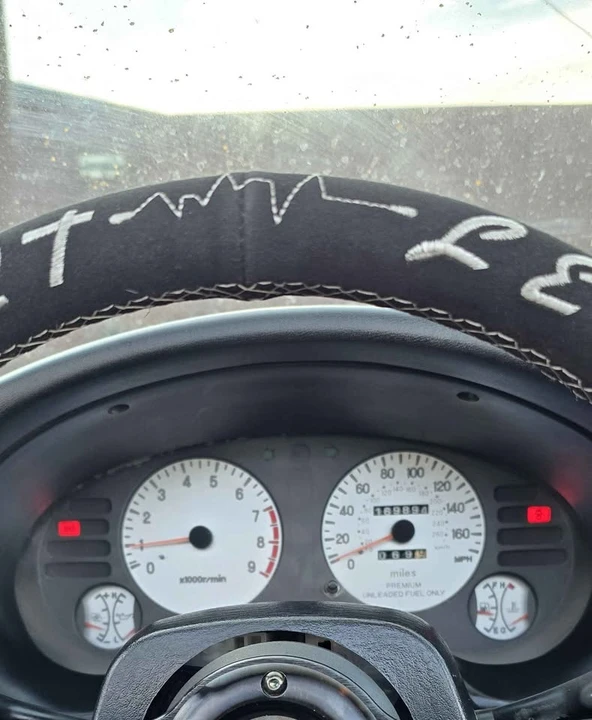 1999 Mitsubishi Eclipse 2nd Gen - Image 11 of 16