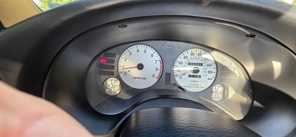 1999 Mitsubishi Eclipse 2nd Gen - Image 5 of 11