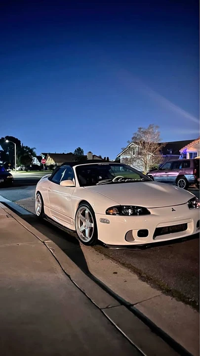 1999 Mitsubishi Eclipse 2nd Gen - Image 2 of 14