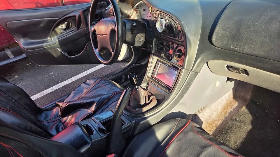 1999 Mitsubishi Eclipse 2nd Gen - Image 5 of 9