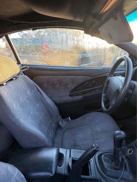 1999 Mitsubishi Eclipse 2nd Gen - Image 6 of 10