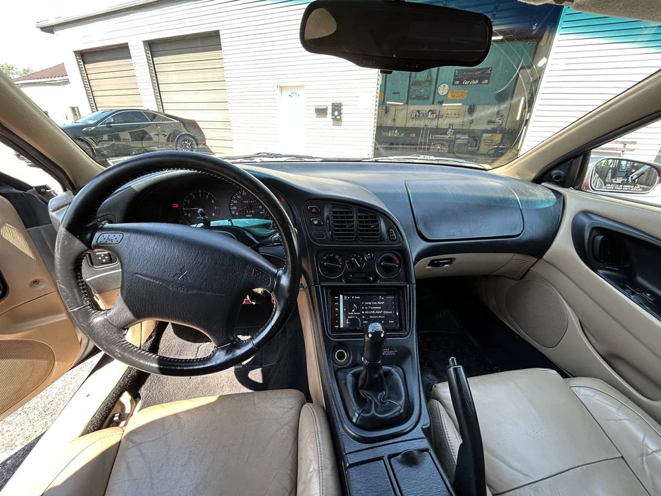 1999 Mitsubishi Eclipse 2nd Gen - Image 5 of 11