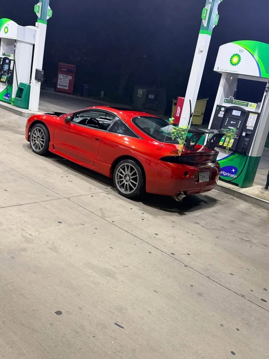 1999 Mitsubishi Eclipse 2nd Gen - Image 3 of 11