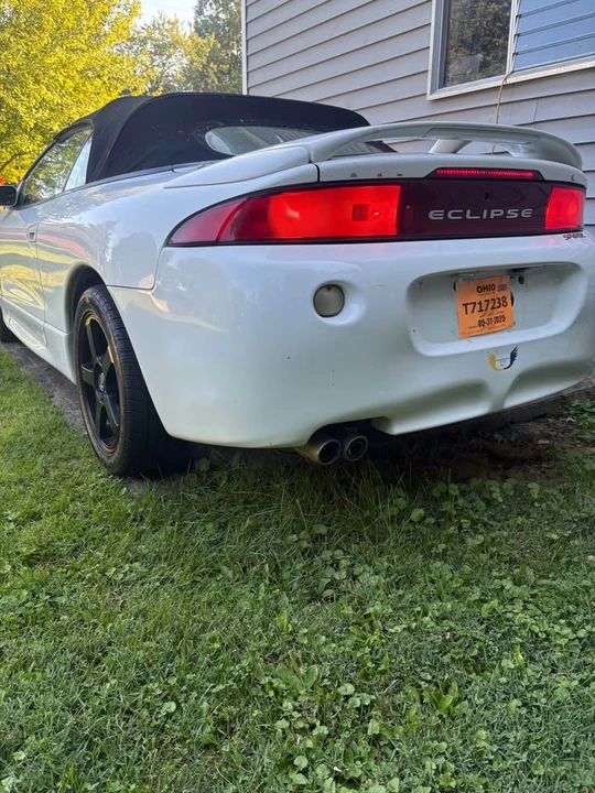 1999 Mitsubishi Eclipse 2nd Gen - Image 2 of 2