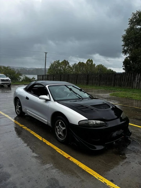 1999 Mitsubishi Eclipse 2nd Gen - Image 2 of 5