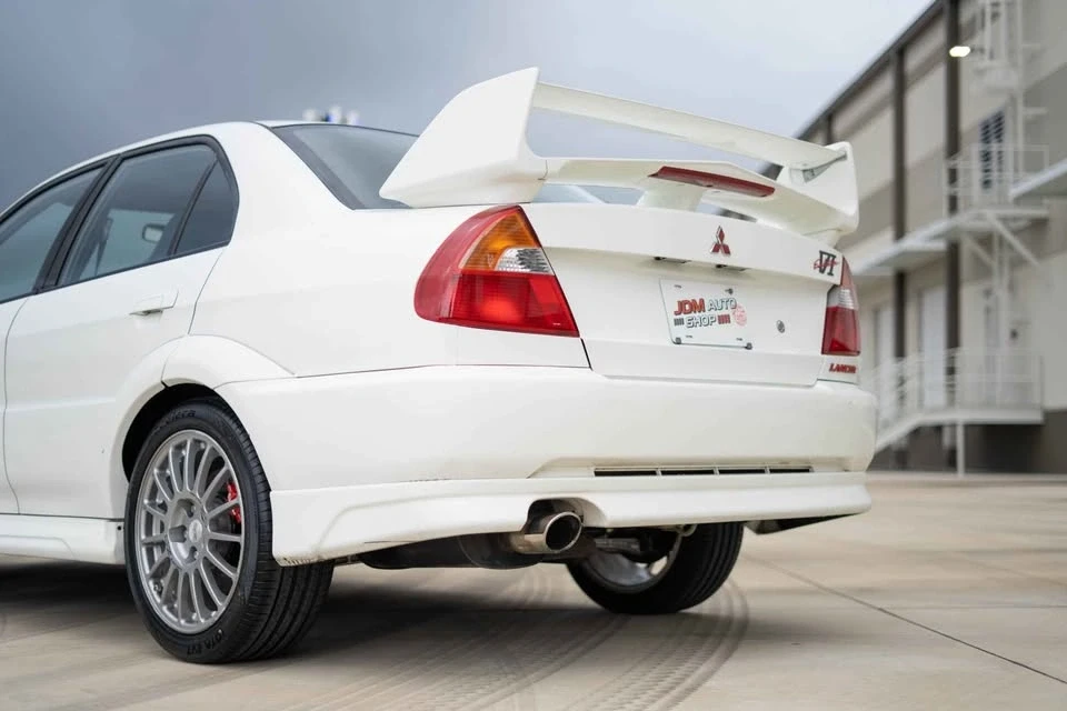 1999 Mitsubishi Lancer Evolution VI 6th Gen - Image 10 of 20