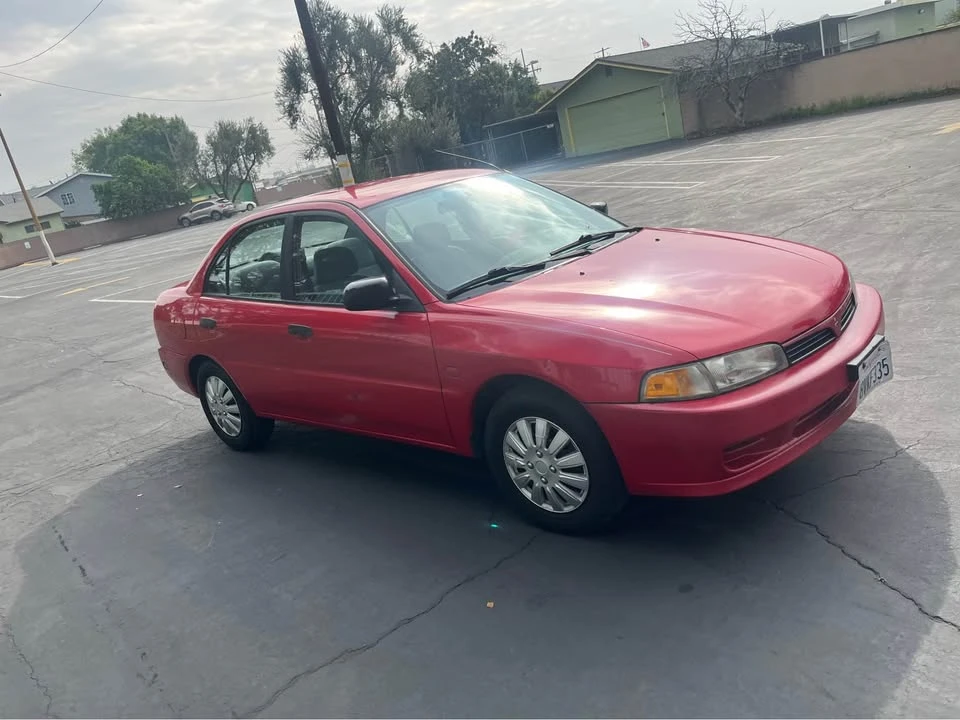 1999 Mitsubishi Mirage 4th Gen - Image 5 of 11