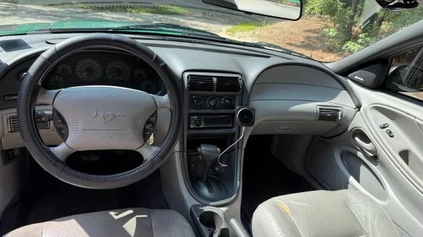 1999 Ford SN95 Mustang - Image 9 of 12