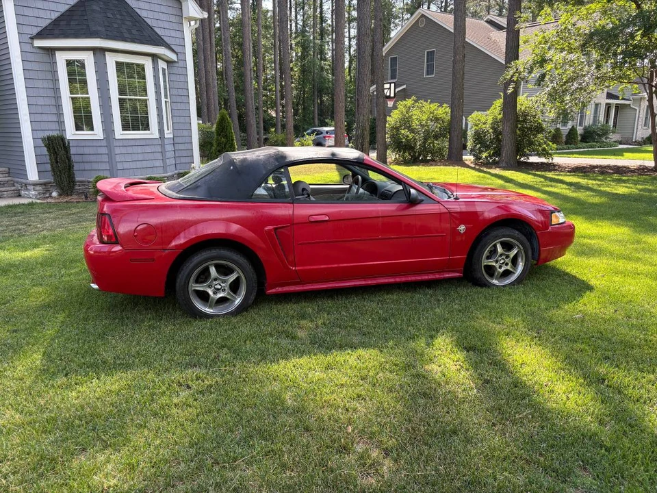 1999 Ford SN95 Mustang - Image 9 of 9