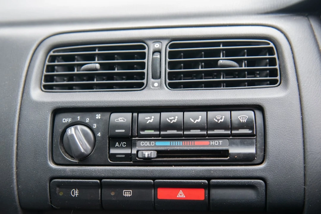 1999 Nissan Sentra 4th Gen - Image 23 of 30
