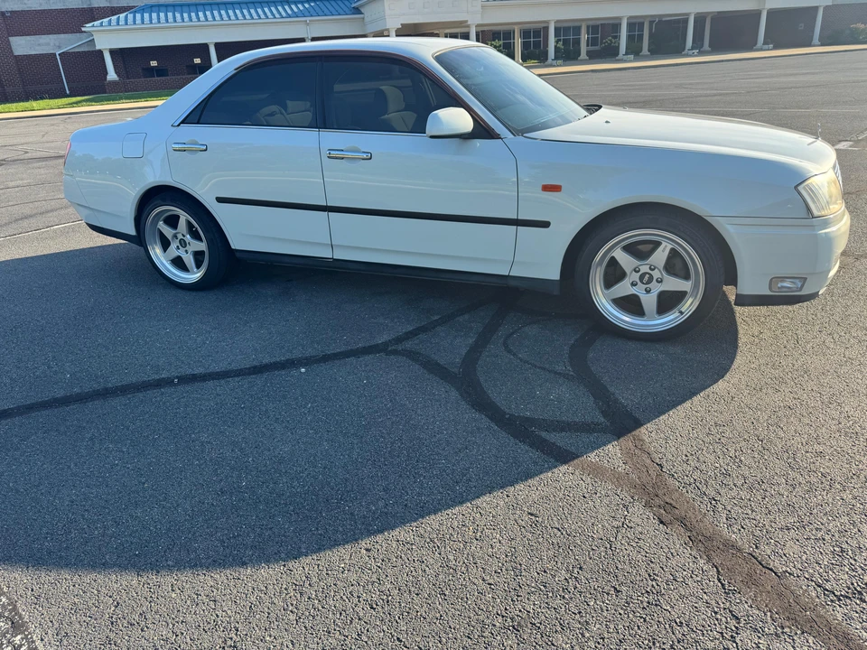 1999 Nissan Cedric 9th Gen - Image 13 of 31