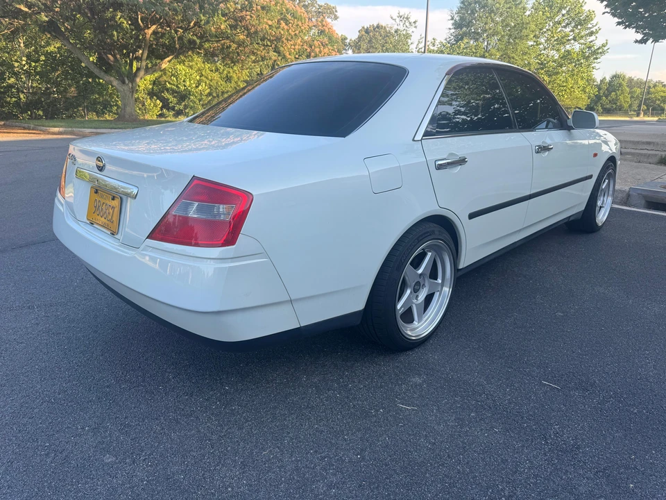 1999 Nissan Cedric 9th Gen - Image 11 of 31