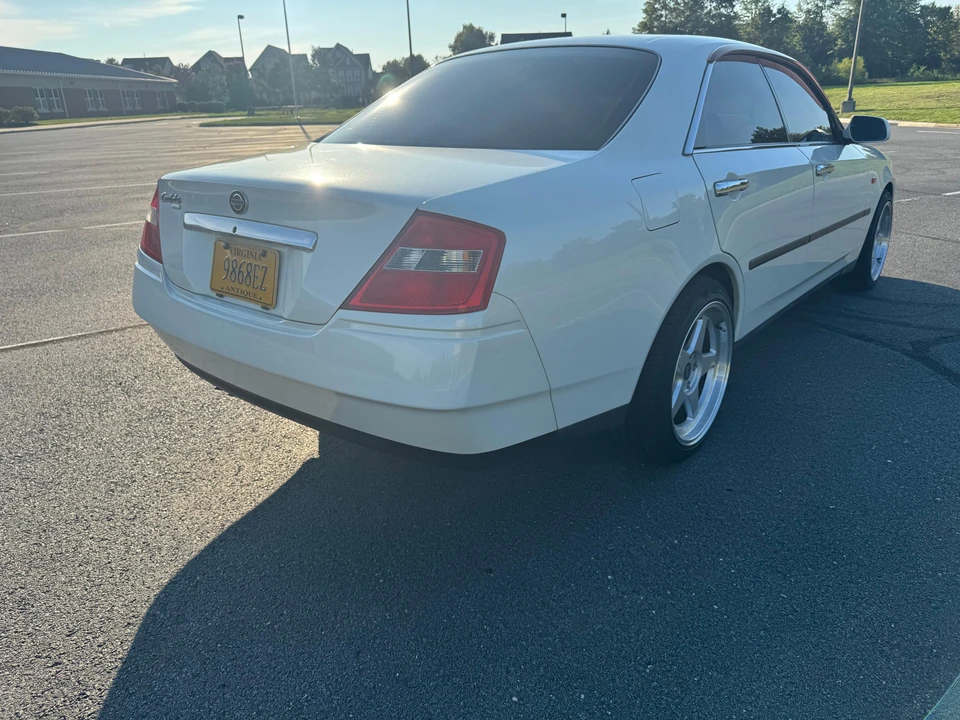 1999 Nissan Cedric 9th Gen - Image 10 of 31