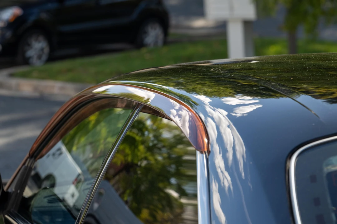 1999 Nissan Cedric - Image 26 of 31