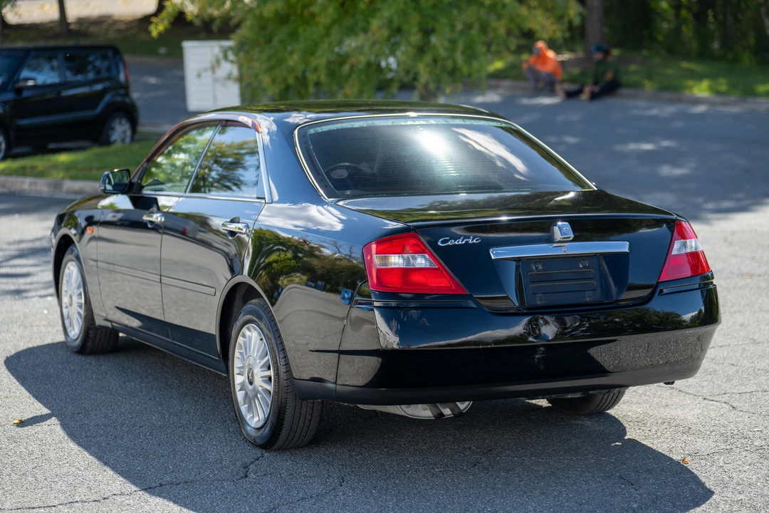 1999 Nissan Cedric - Image 9 of 31
