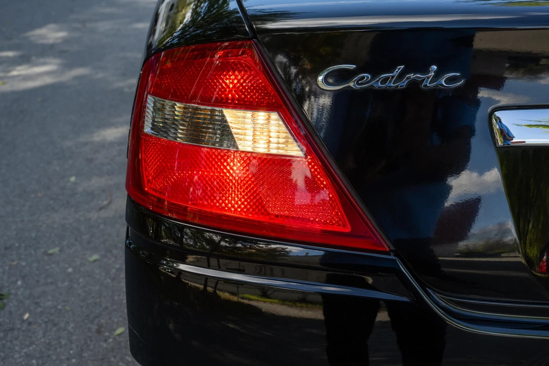 1999 Nissan Cedric - Image 31 of 31