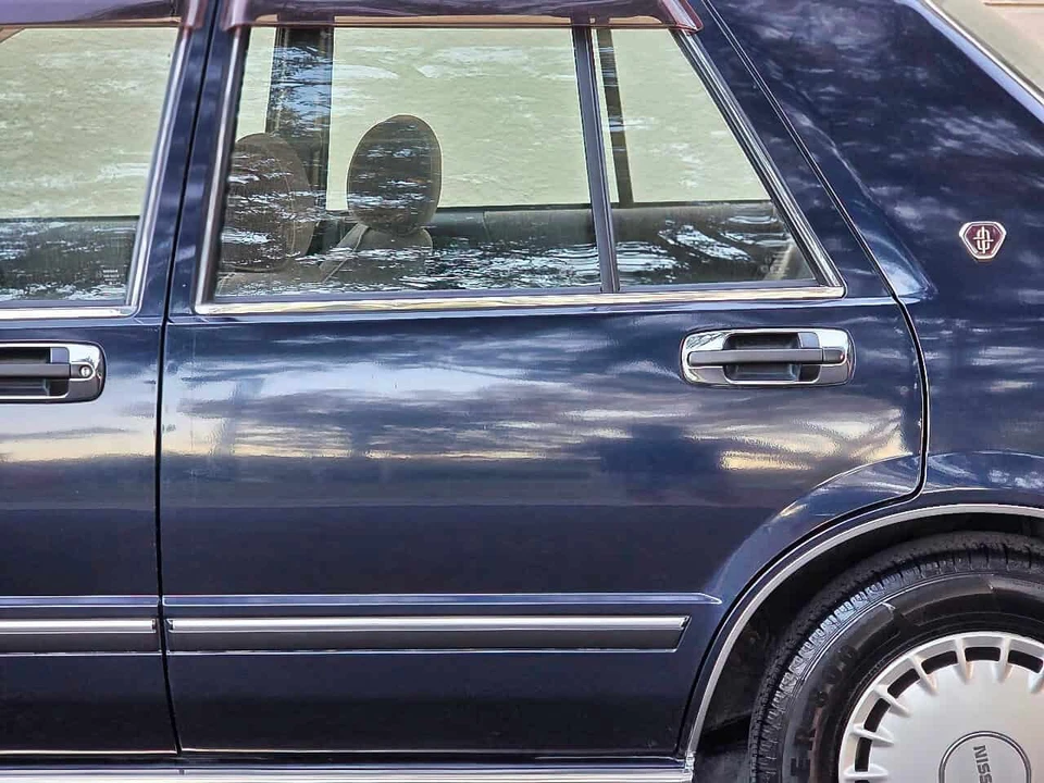 1999 Nissan Cedric 9th Gen - Image 18 of 31