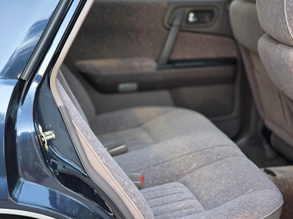 1999 Nissan Cedric 9th Gen - Image 29 of 31