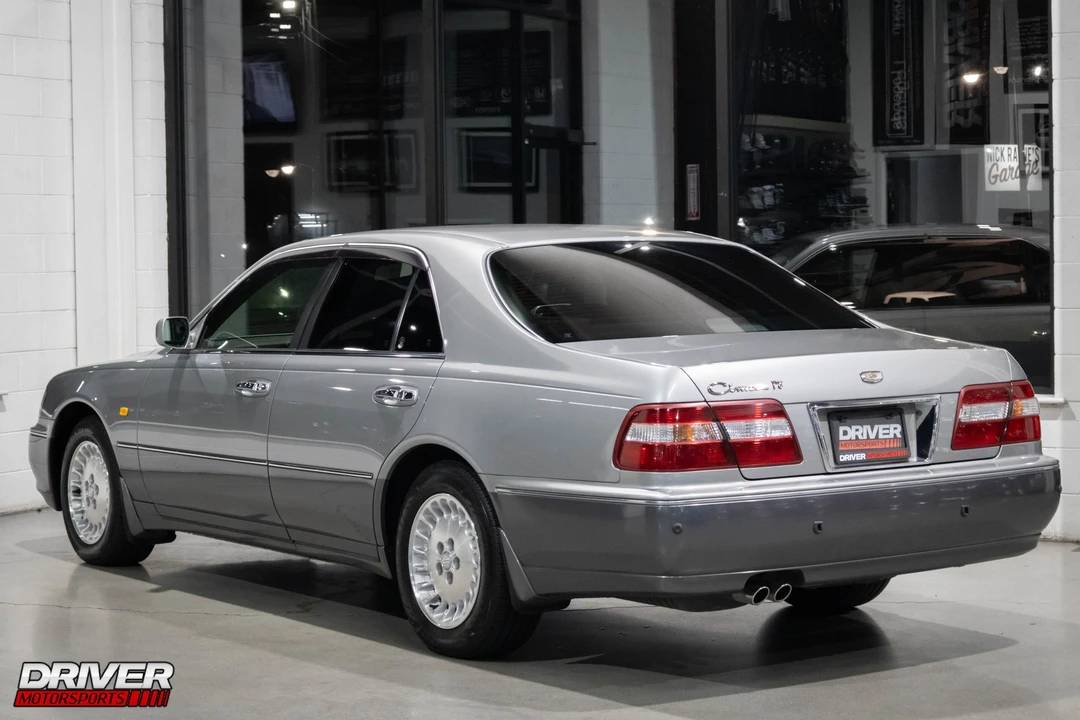 1999 Nissan Cima 3rd Gen - Image 2 of 20