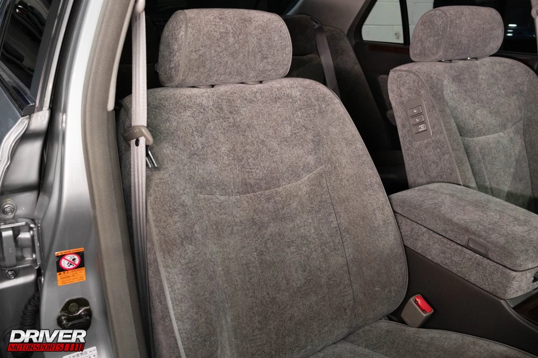 1999 Nissan Cima 3rd Gen - Image 13 of 20