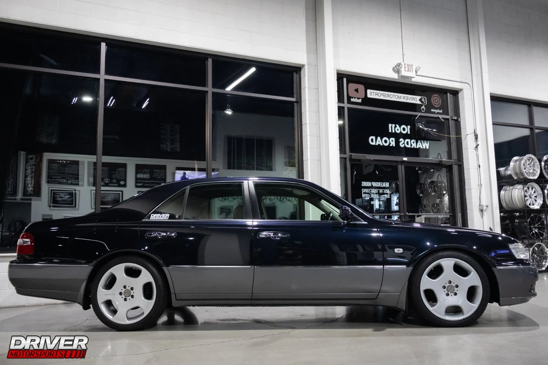 1999 Nissan Cima 3rd Gen - Image 11 of 21