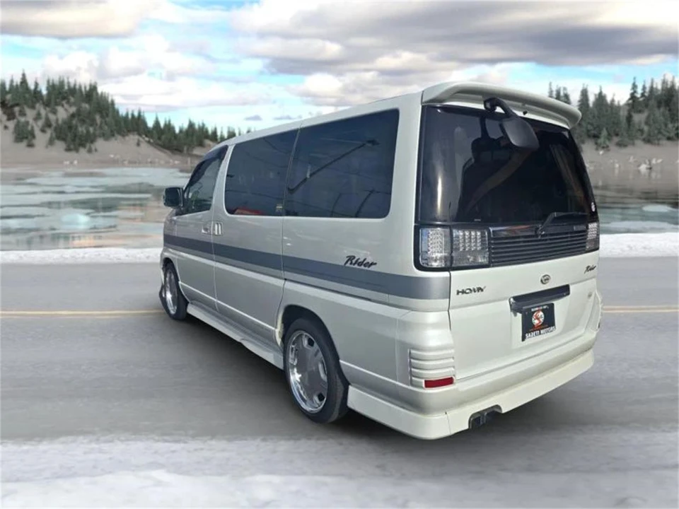 1999 Nissan Elgrand 1st Gen - Image 3 of 22
