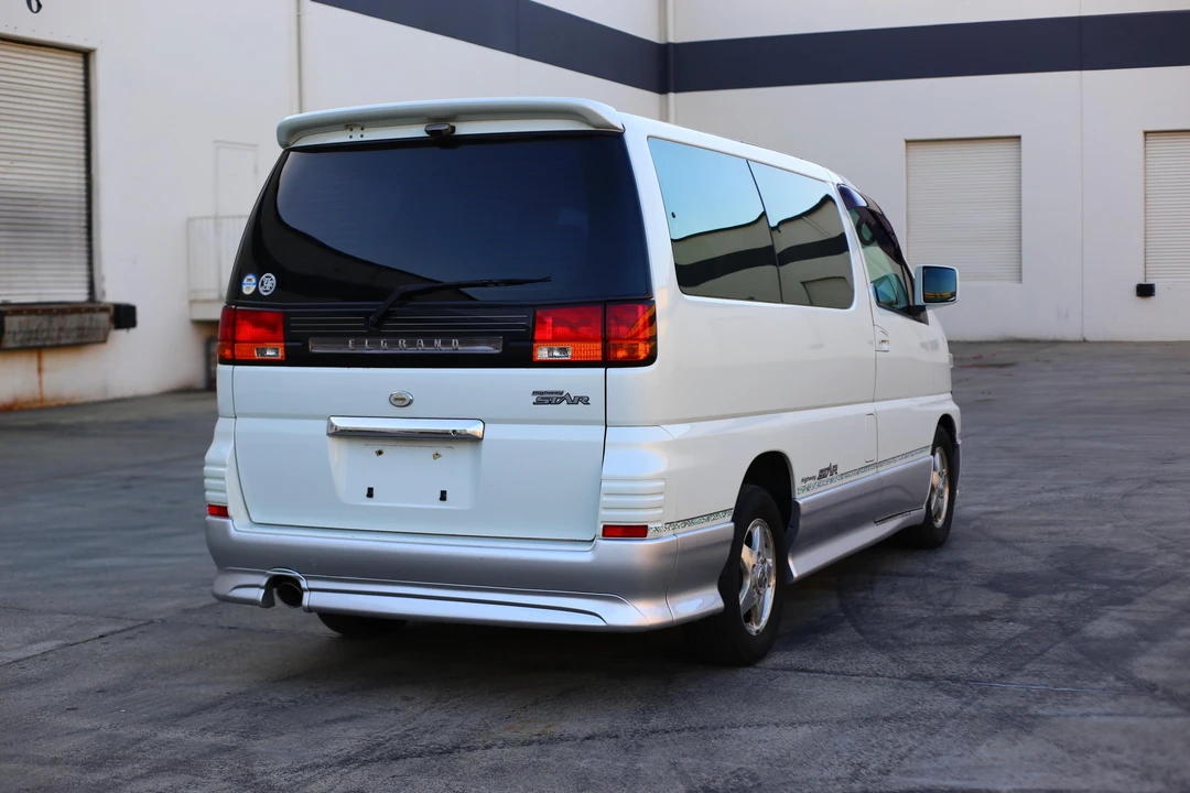 1999 Nissan Elgrand 1st Gen - Image 20 of 21