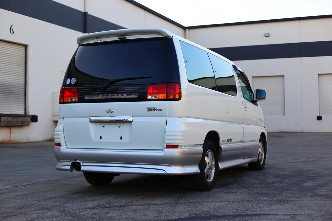 1999 Nissan Elgrand 1st Gen - Image 21 of 21