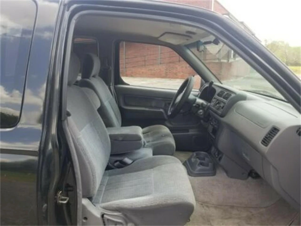 1999 Nissan Frontier 1st Gen - Image 8 of 19