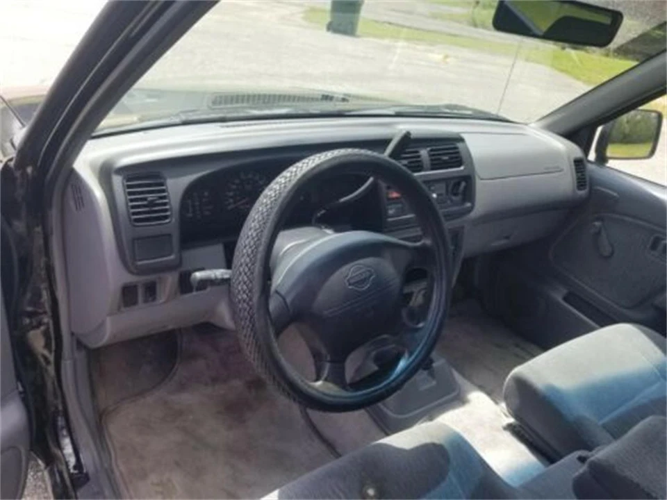 1999 Nissan Frontier 1st Gen - Image 5 of 19