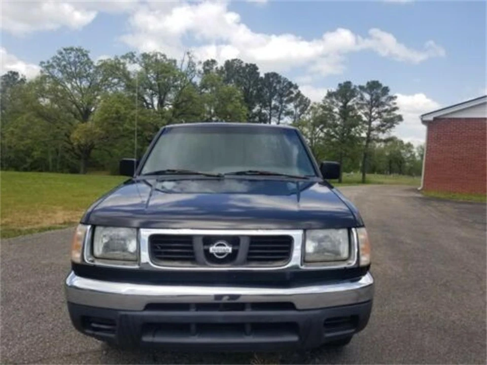 1999 Nissan Frontier 1st Gen - Image 16 of 19