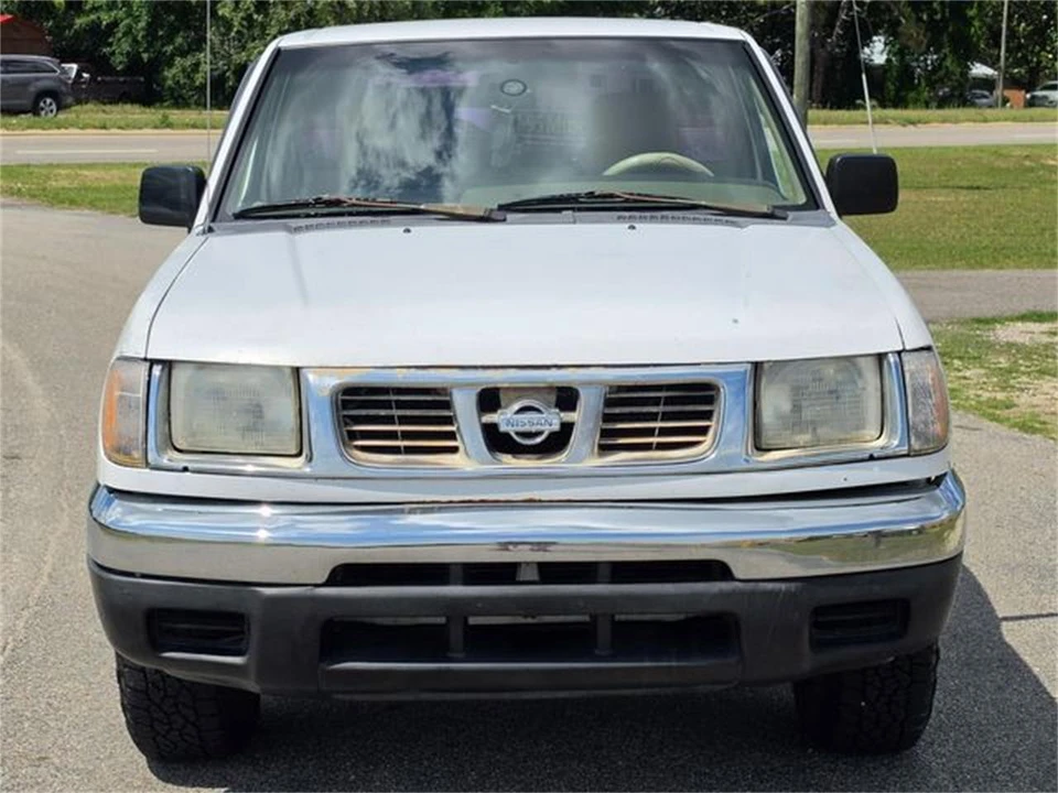 1999 Nissan Frontier 1st Gen - Image 3 of 31